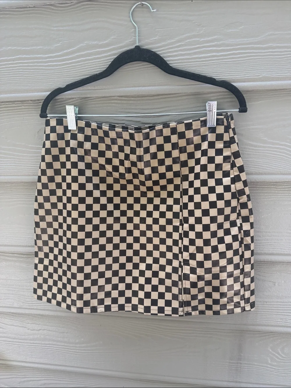 Vestique Checkerboard Vegan Leather Mini Skirt in Black and Tan. Sz Large NWT